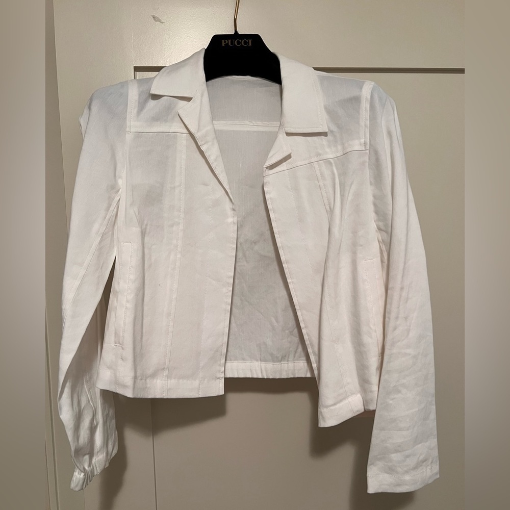 Theory white light weight jacket